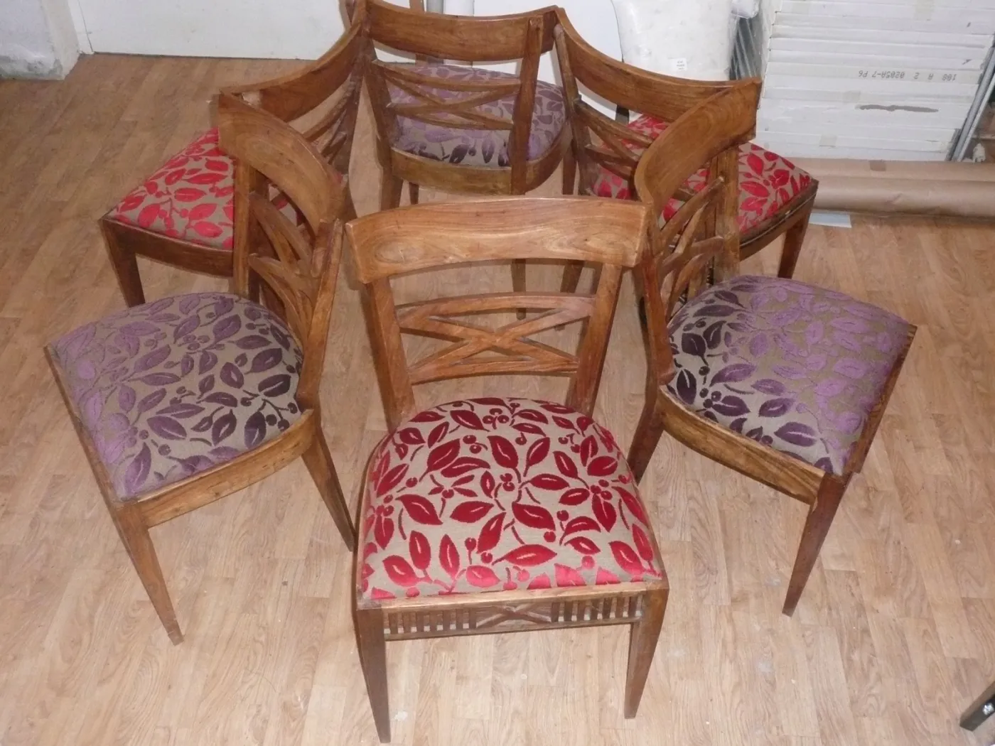 Chaises de salle à manger regarnies