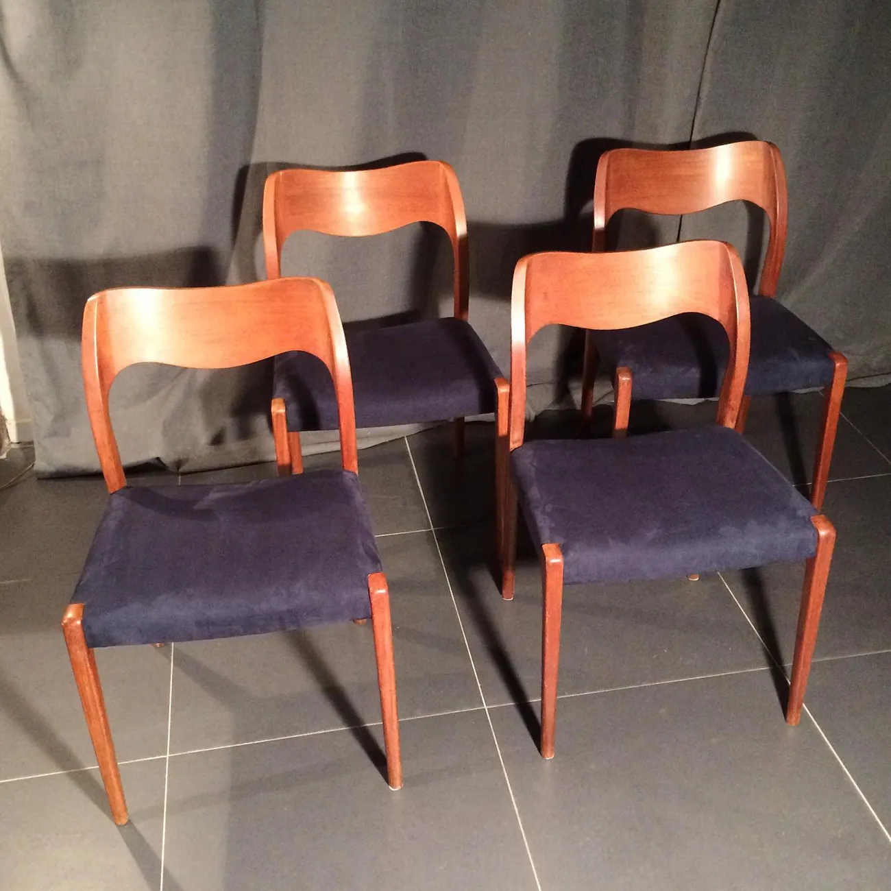 Chaises contemporaines
