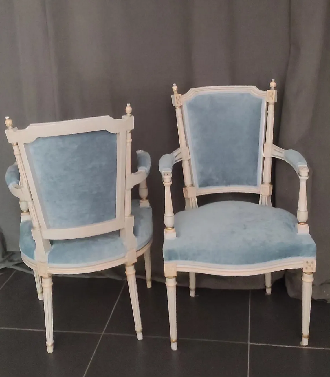 Chaises Louis XVI bleu pâle